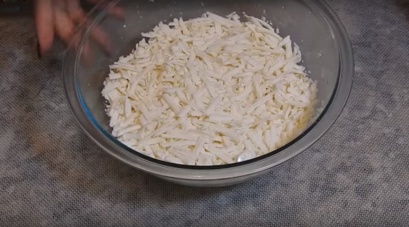 Как приготовить чебуреки с сыром кулинария