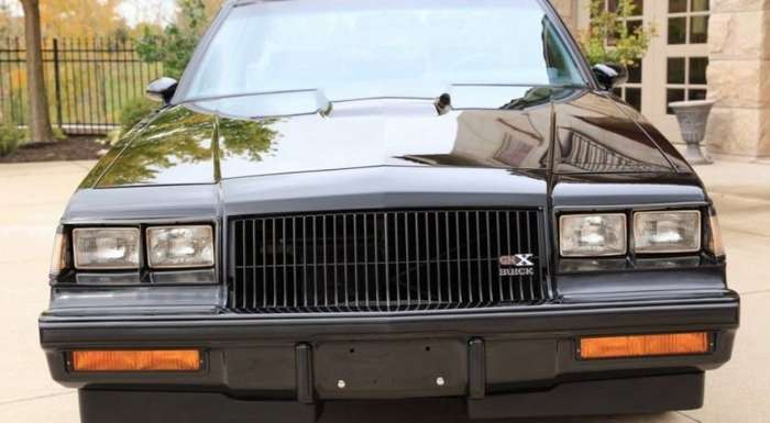 Культовый Buick GNX без пробега продадут на аукционе   авто