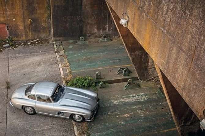 Интересная история о жизни Mercedes-Benz 300SL Gullwing в Советском Союзе   авто