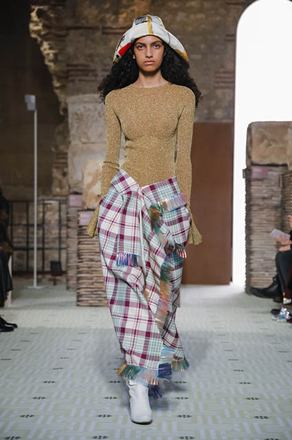Неделя моды в Париже: Ума Турман, Азия Ардженто, Джиджи Хадид и другие на показе Lanvin осень-зима 2019/2020 Новости моды