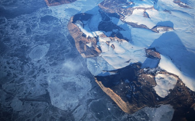 Озеро подо льдами Антарктиды населено живыми существами антарктида